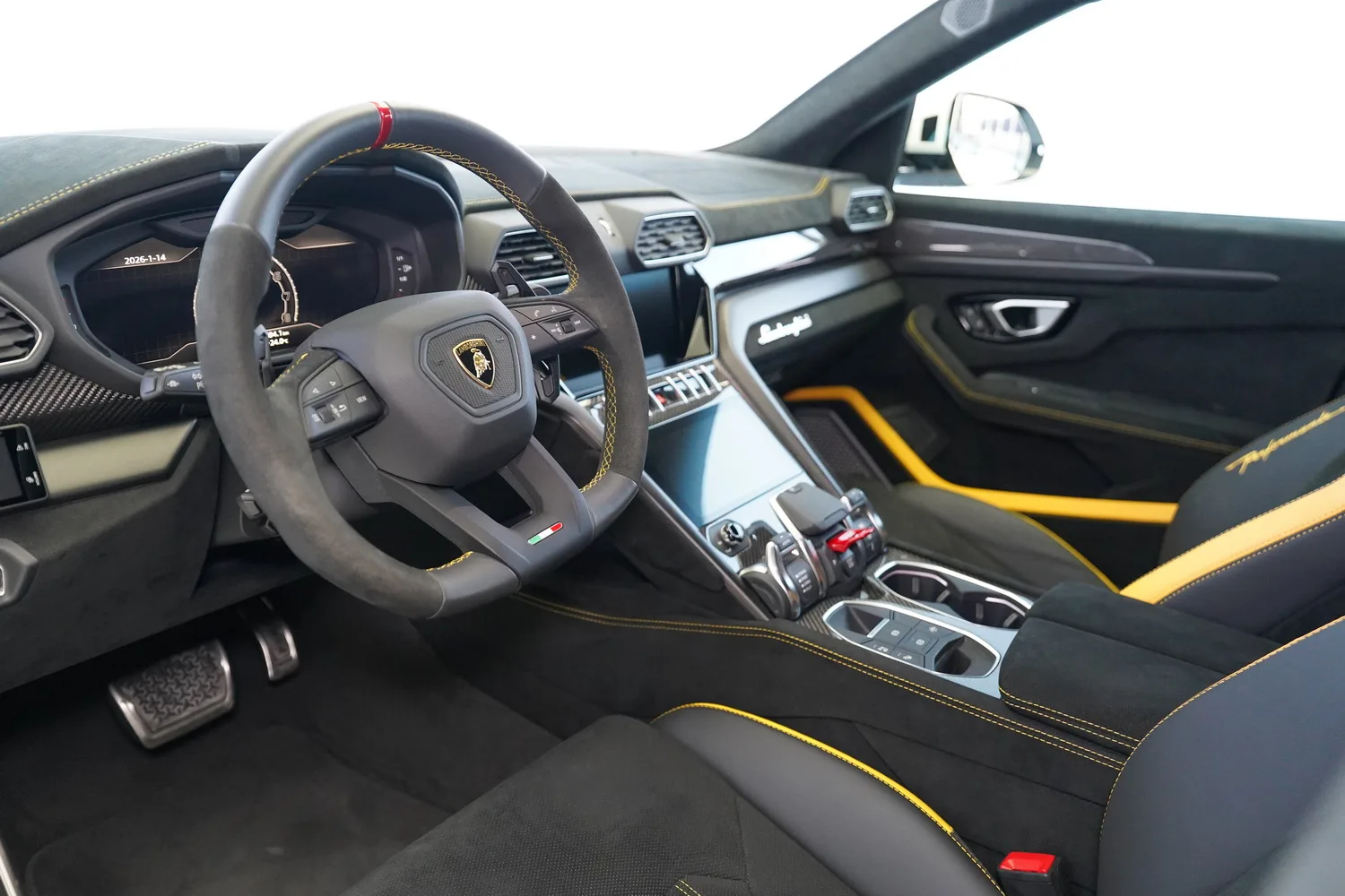 2024 Lamborghini Urus Performante, 3/20