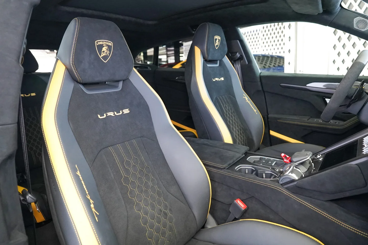 2024 Lamborghini Urus Performante, 13/20