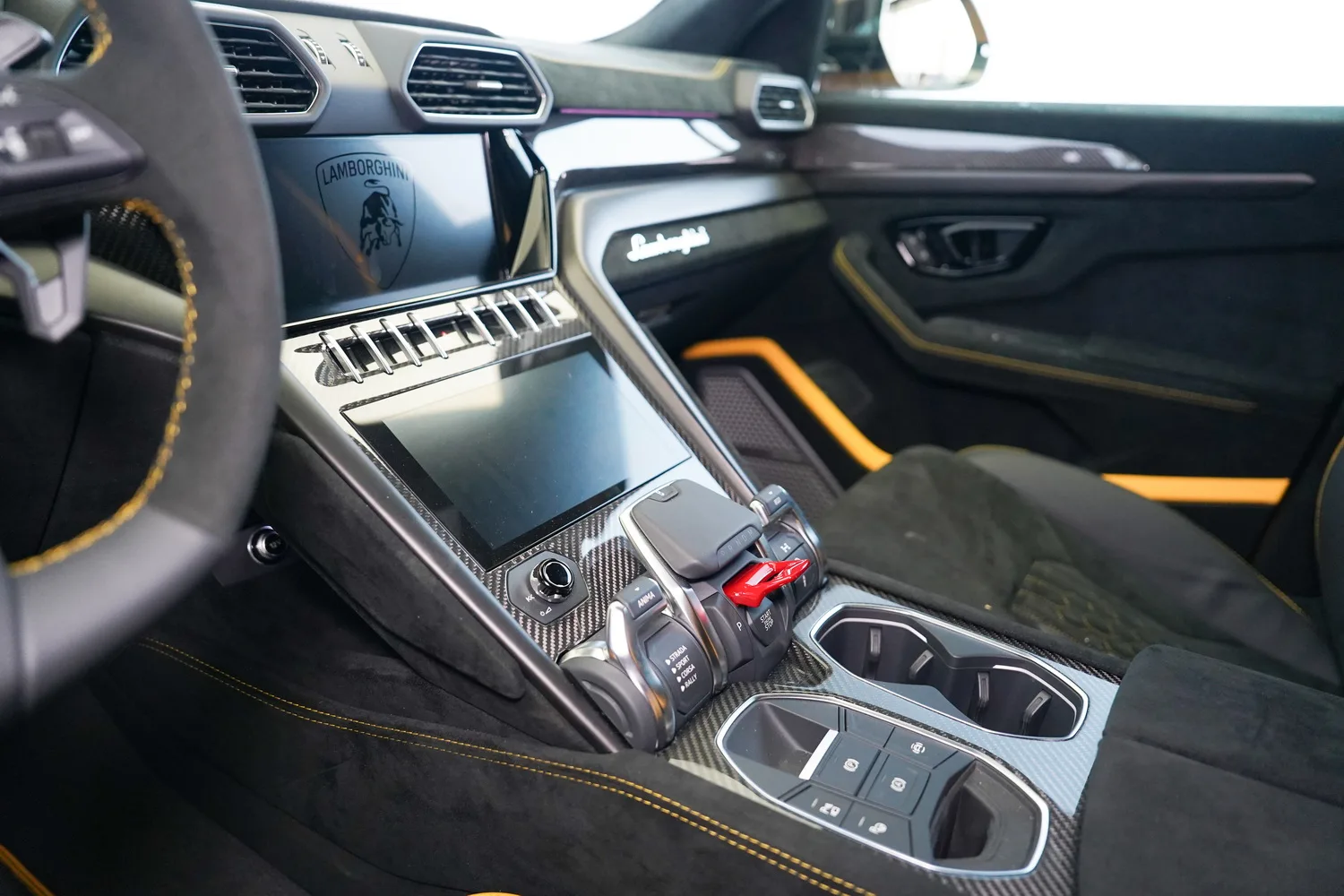 2024 Lamborghini Urus Performante, 5/20