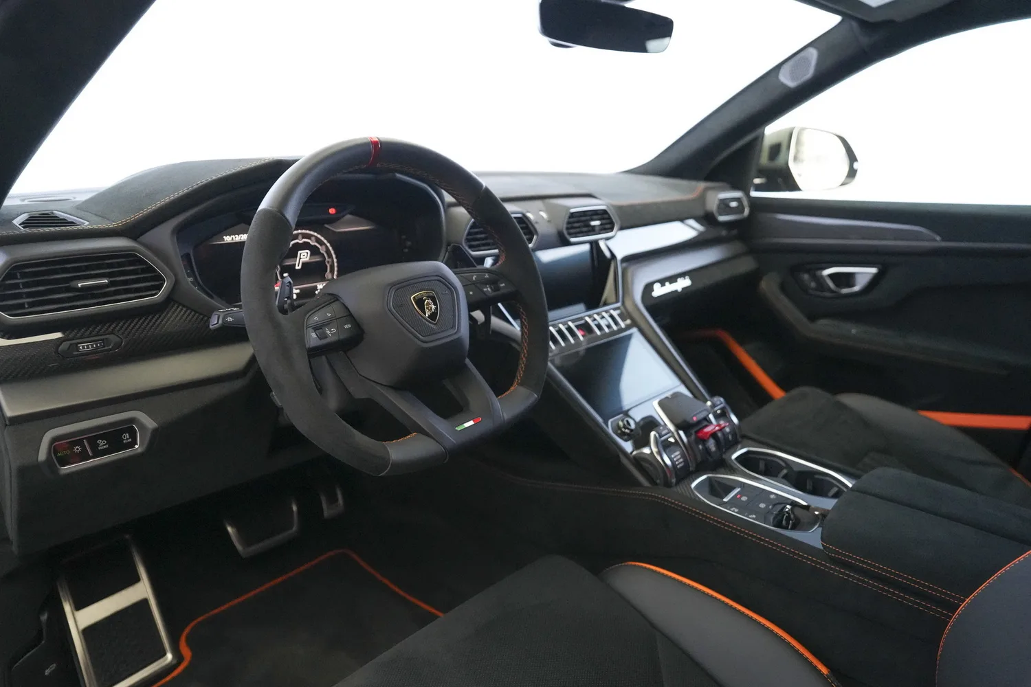 2024 Lamborghini Urus Performante, 3/20