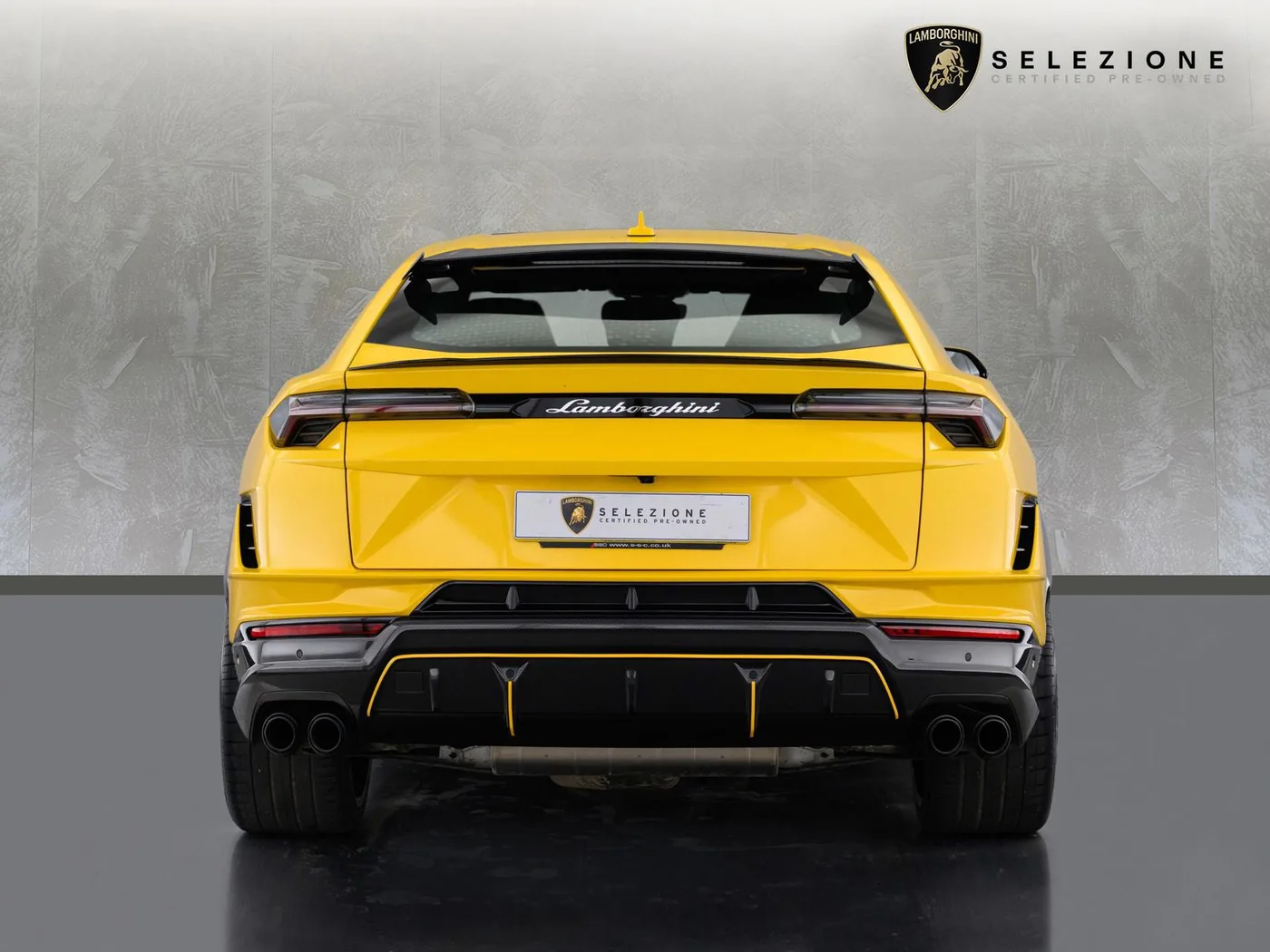 2024 Lamborghini Urus Performante offered by a franchised dealer group in London, United Kingdom, photo 4 of 20