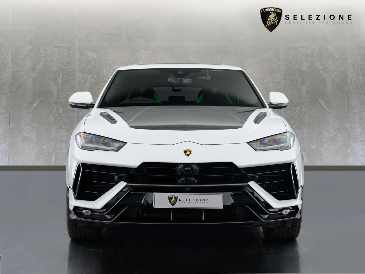 2024 Lamborghini Urus Performante angeboten von einer Vertragshändlergruppe in London, Vereinigtes Königreich, Foto 5 von 20