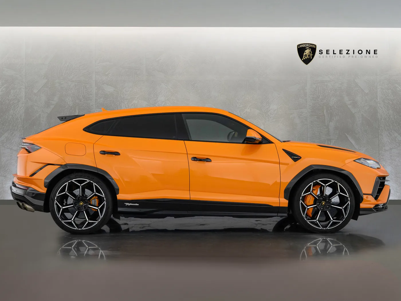 2024 Lamborghini Urus Performante offered by a franchised dealer group in London, United Kingdom, photo 2 of 20