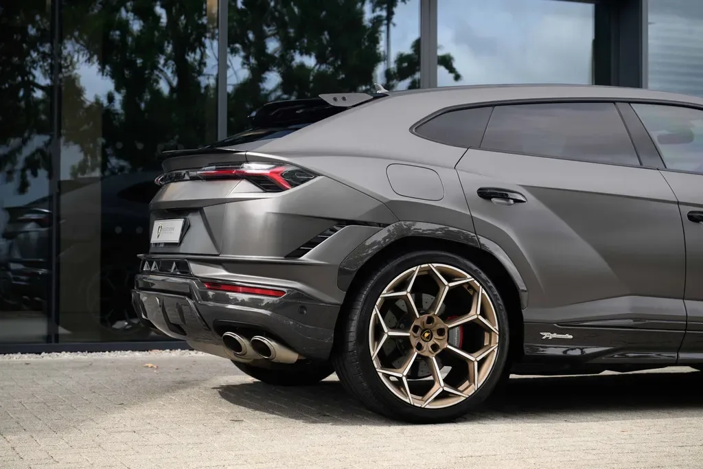 2024 Lamborghini Urus Performante, 19/20