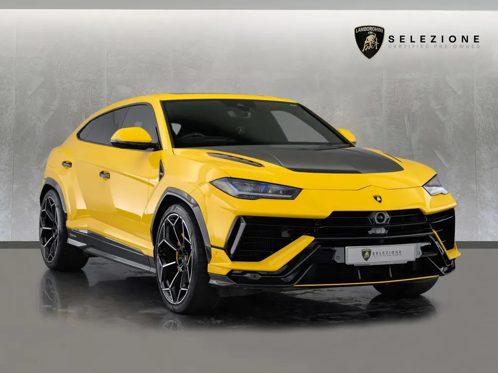 2024 Lamborghini Urus Performante offered by a franchised dealer group in London, United Kingdom, main photo