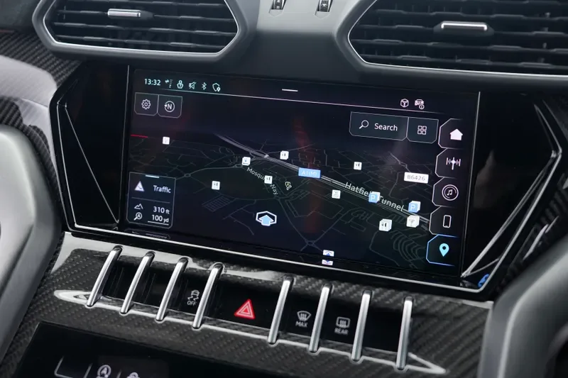 2024 Lamborghini Urus Performante, 14/20
