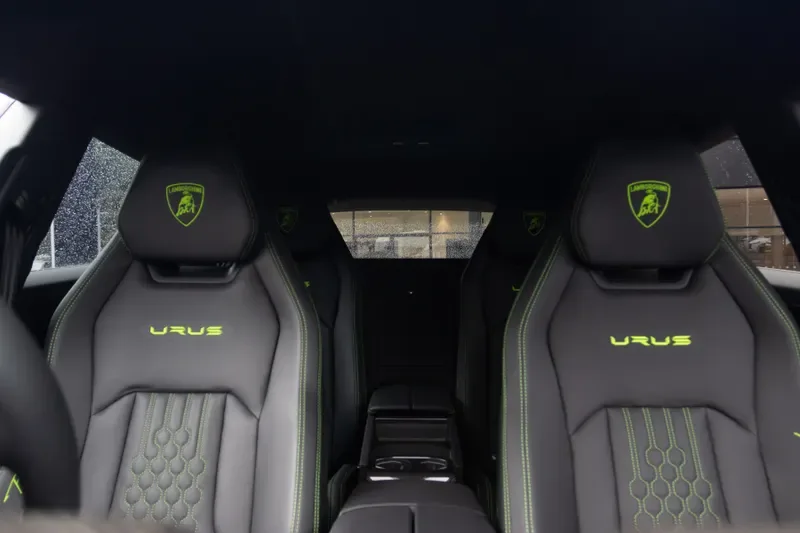 2024 Lamborghini Urus Performante, 9/20