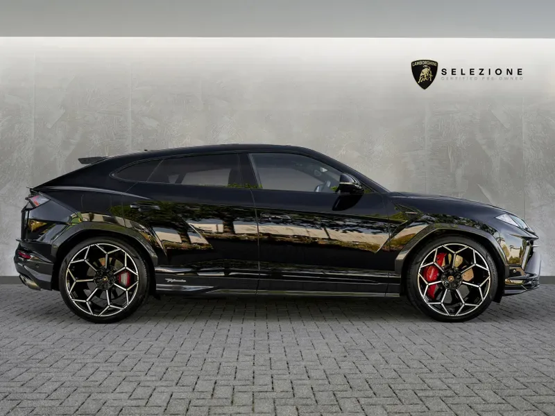 2024 Lamborghini Urus Performante, 2/20