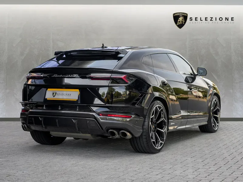 2024 Lamborghini Urus Performante, 3/20