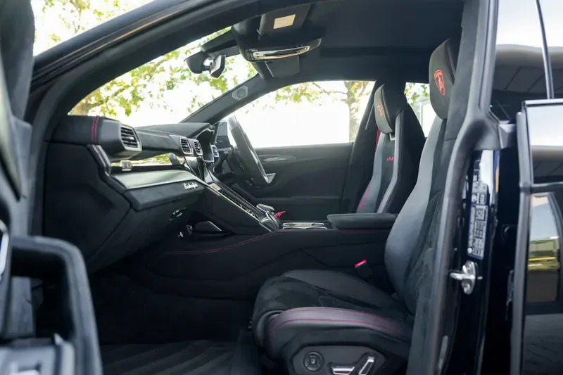 2024 Lamborghini Urus Performante, 6/20