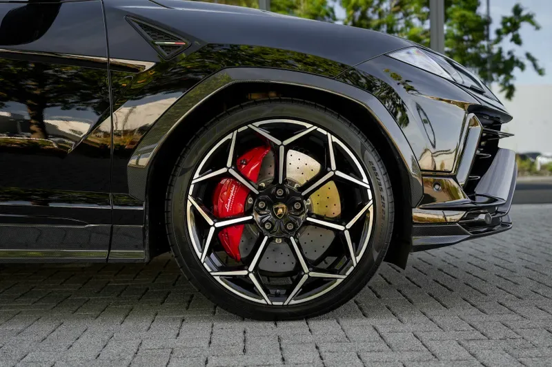 2024 Lamborghini Urus Performante, 9/20