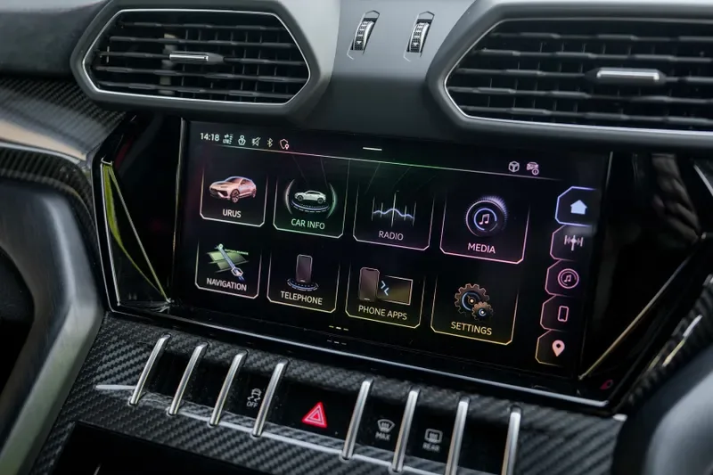 2024 Lamborghini Urus Performante, 14/20