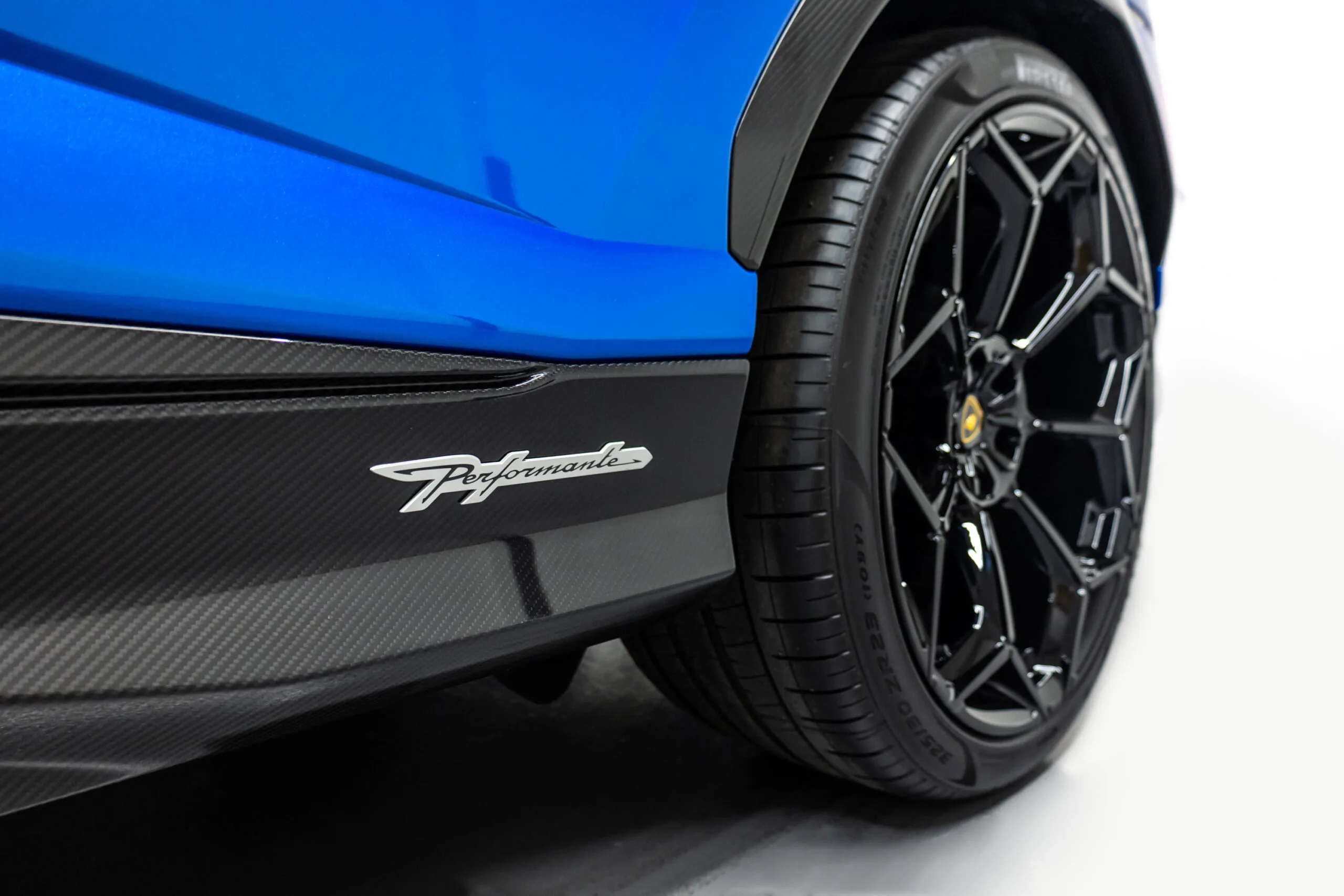 2024 Lamborghini Urus Performante, 6/20