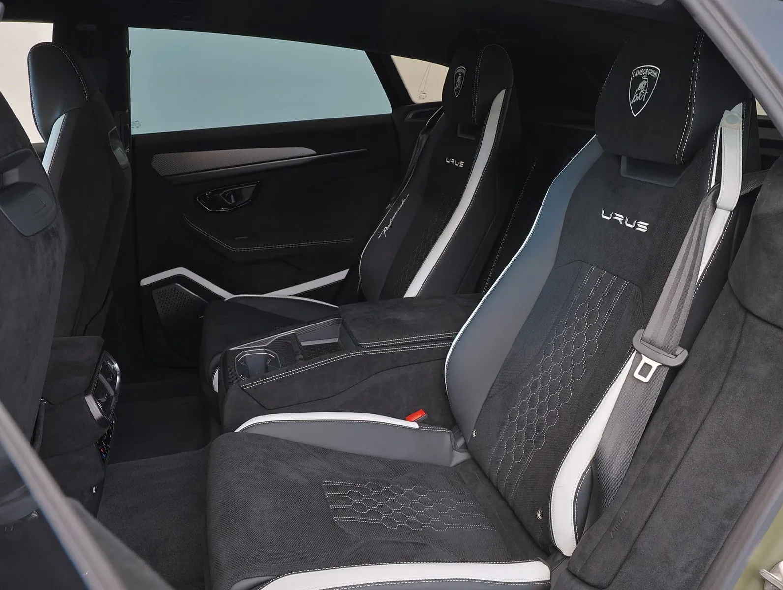 2024 Lamborghini Urus Performante, 8/21