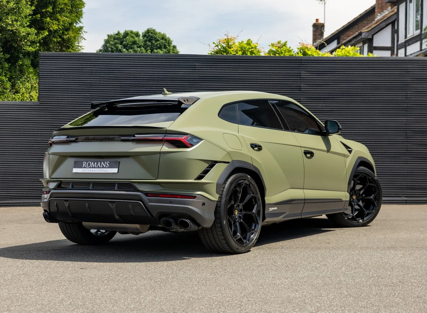 2024 Lamborghini Urus Performante angeboten von einem Fachhändler in Banstead, Vereinigtes Königreich, Foto 4 von 15