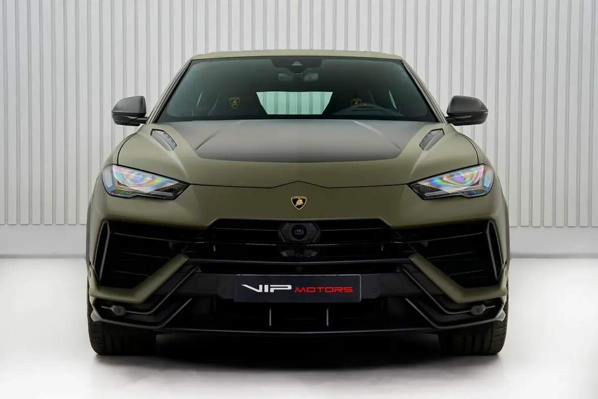 2024 Lamborghini Urus Performante, 2/16