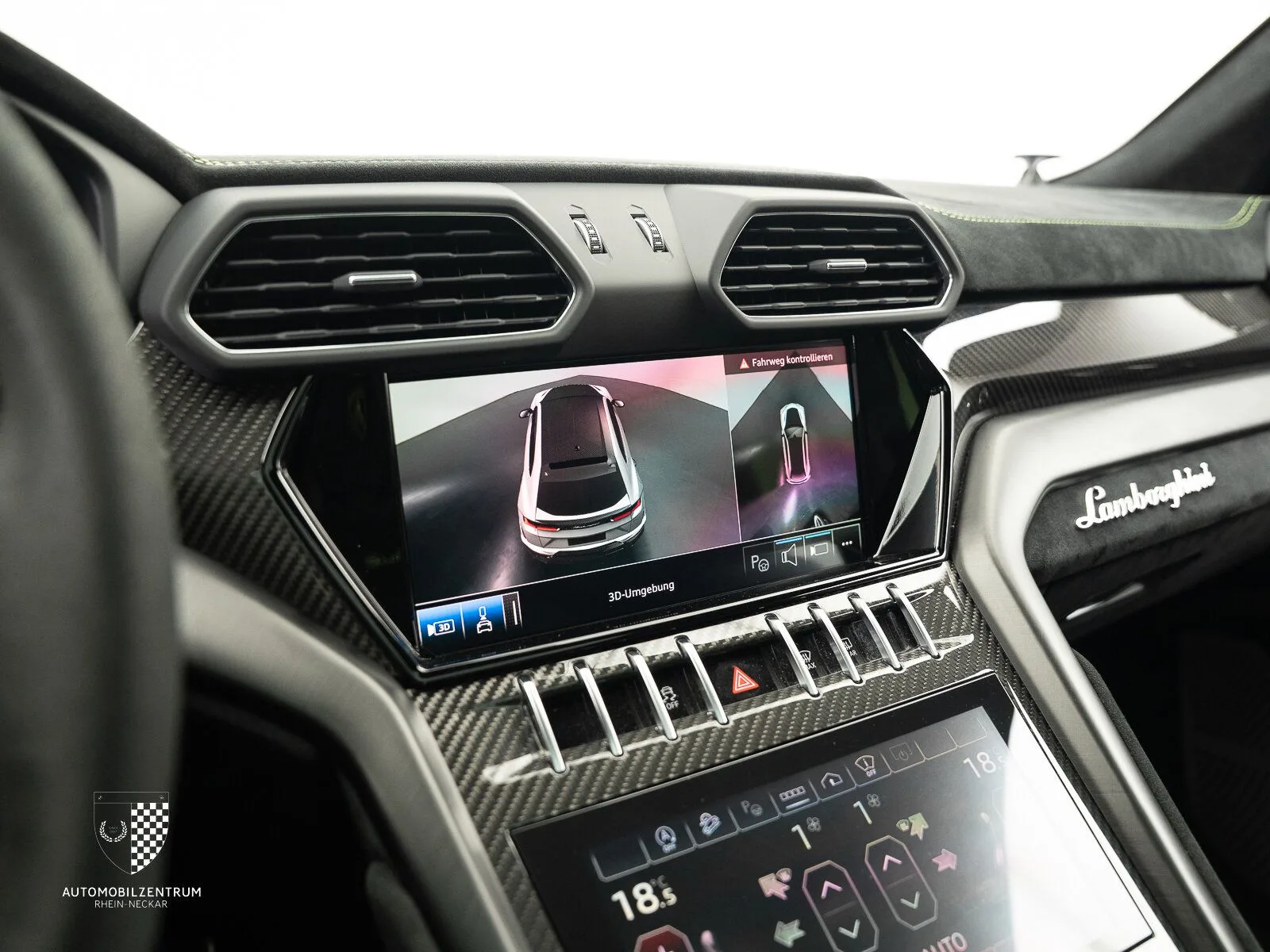2024 Lamborghini Urus Performante, 26/30