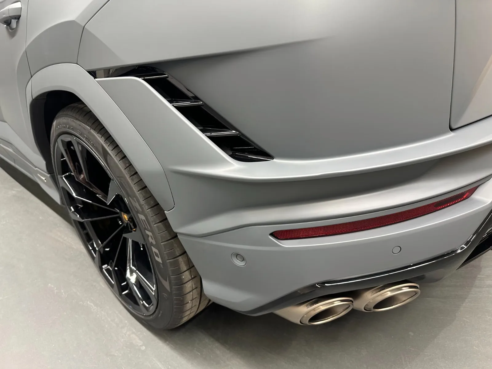 2024 Lamborghini Urus S, 8/30