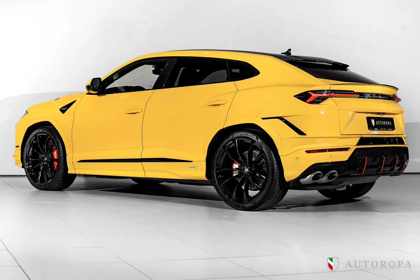 2024 Lamborghini Urus S angeboten von einem offiziellen Ferrari und Maserati-Vertragshändler in Arlöv, Schweden, Foto 4 von 10
