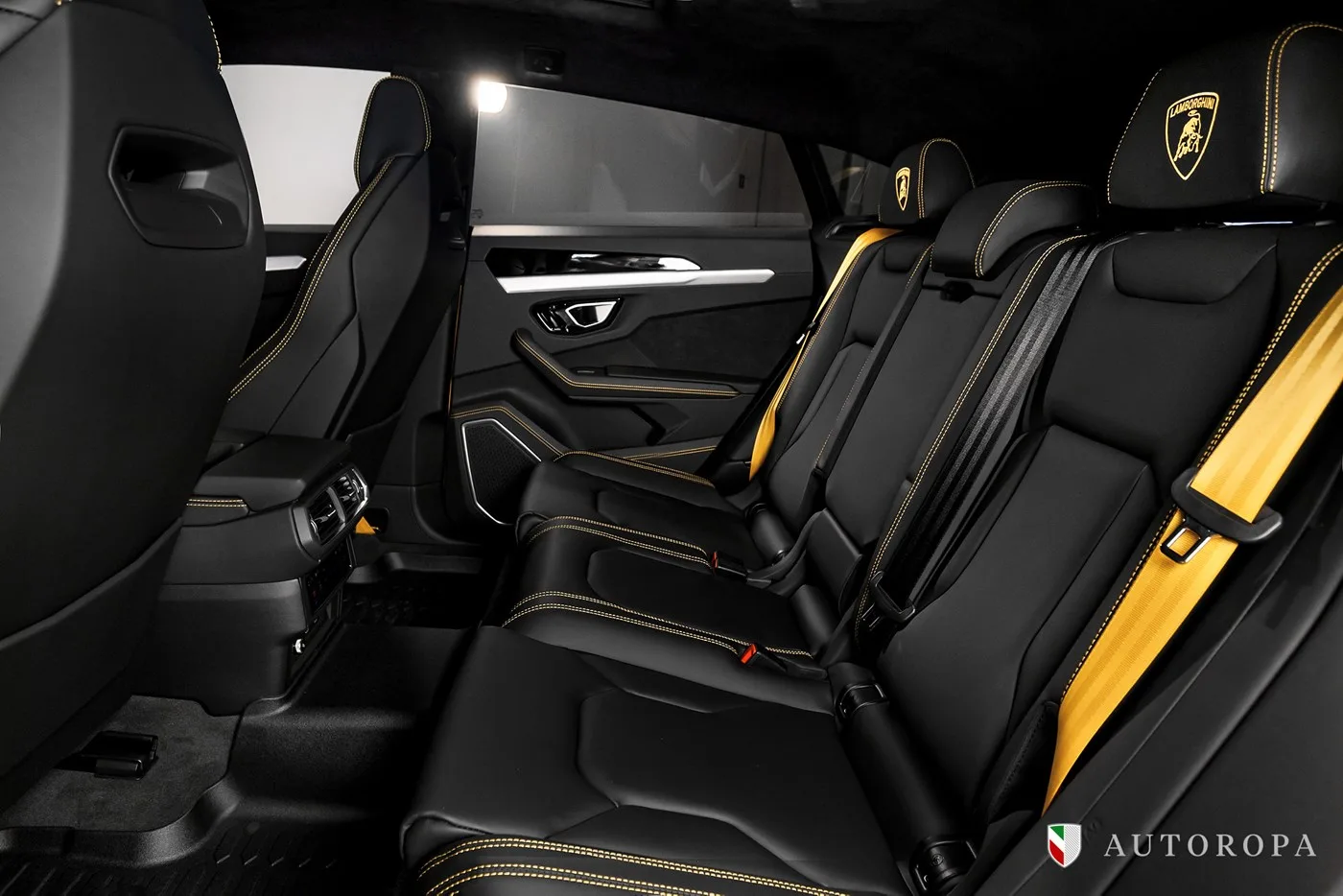 2024 Lamborghini Urus S angeboten von einem offiziellen Ferrari und Maserati-Vertragshändler in Arlöv, Schweden, Foto 9 von 10