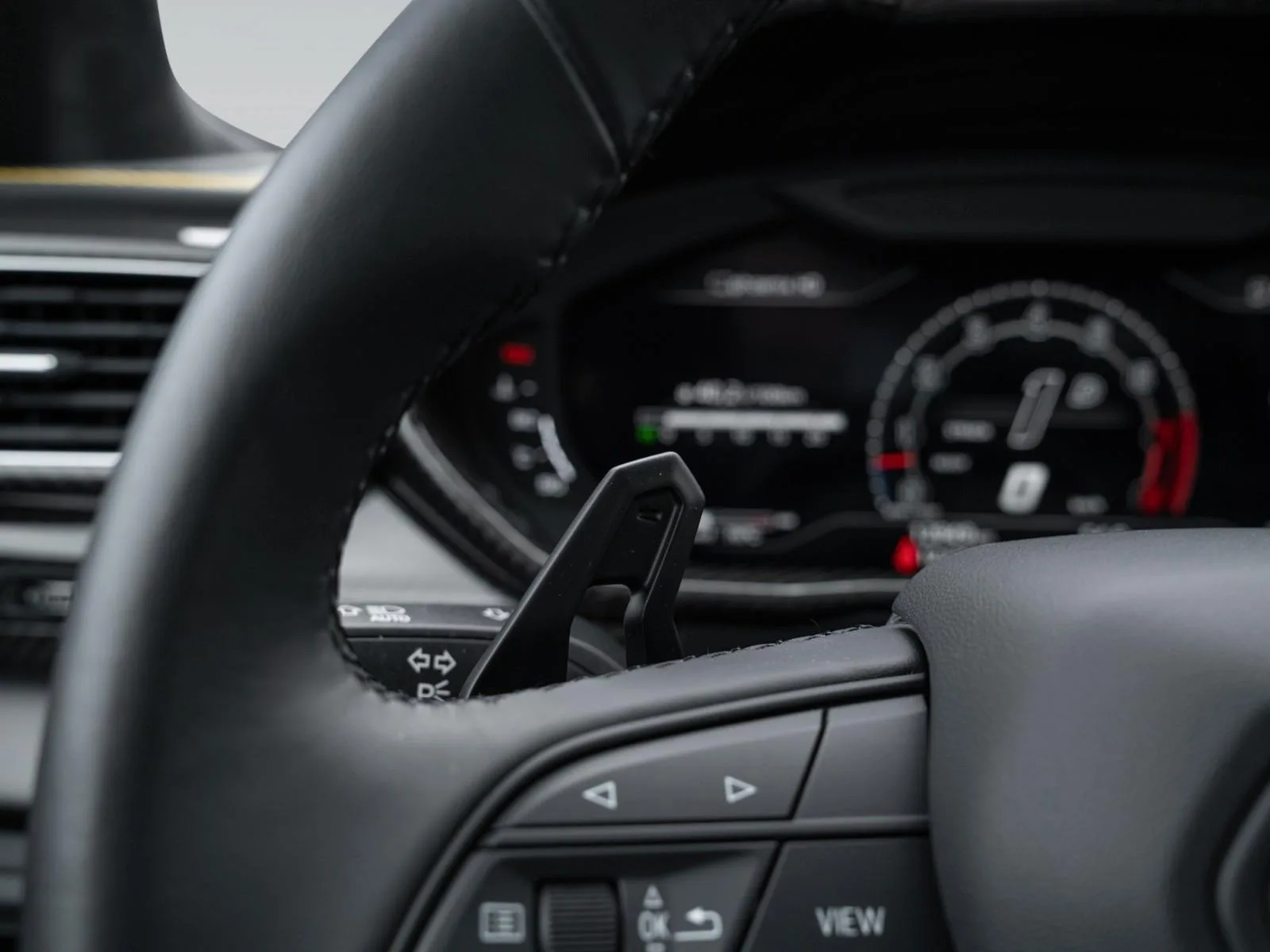 2024 Lamborghini Urus S, 26/30