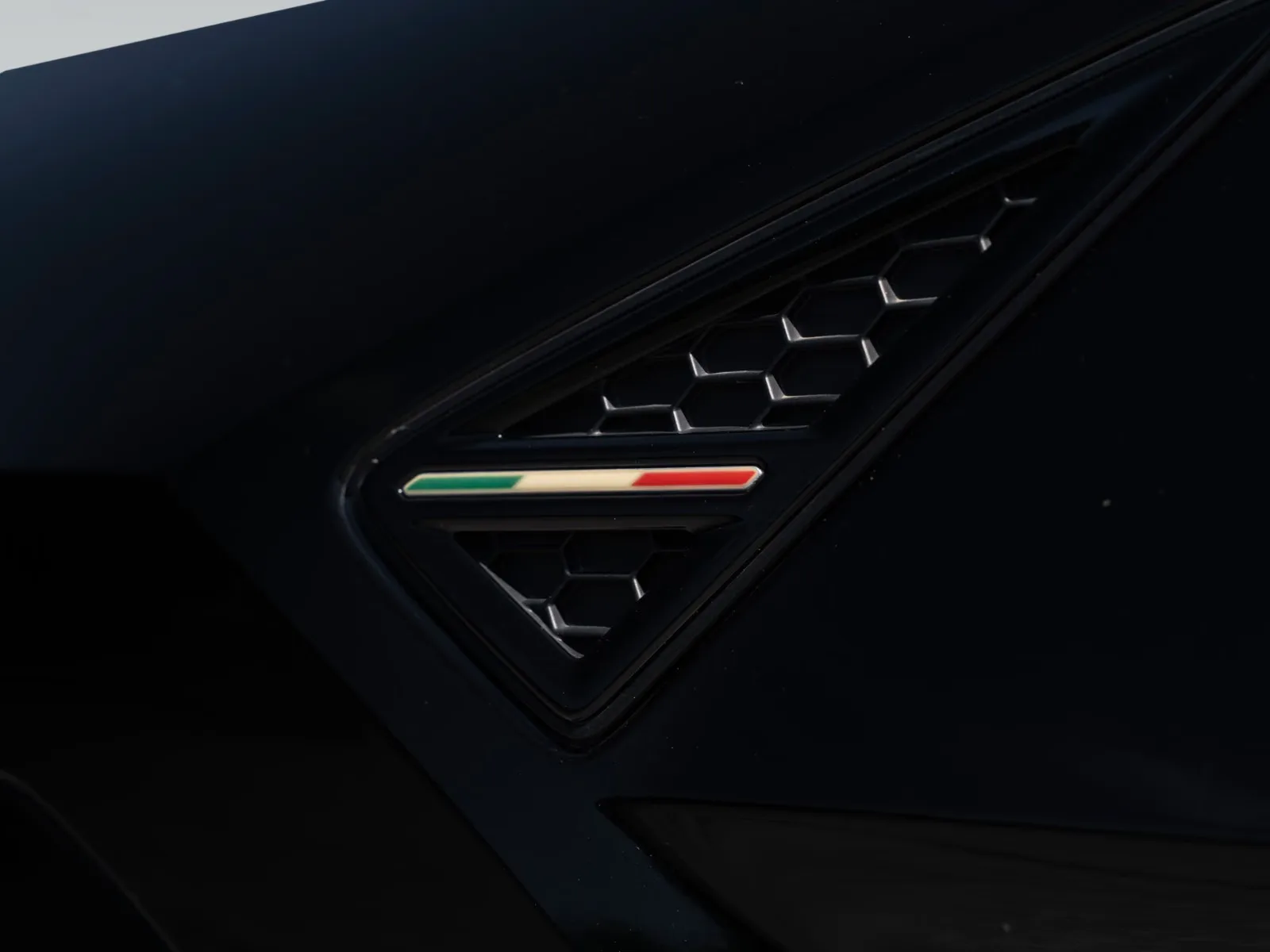 2024 Lamborghini Urus S, 19/30