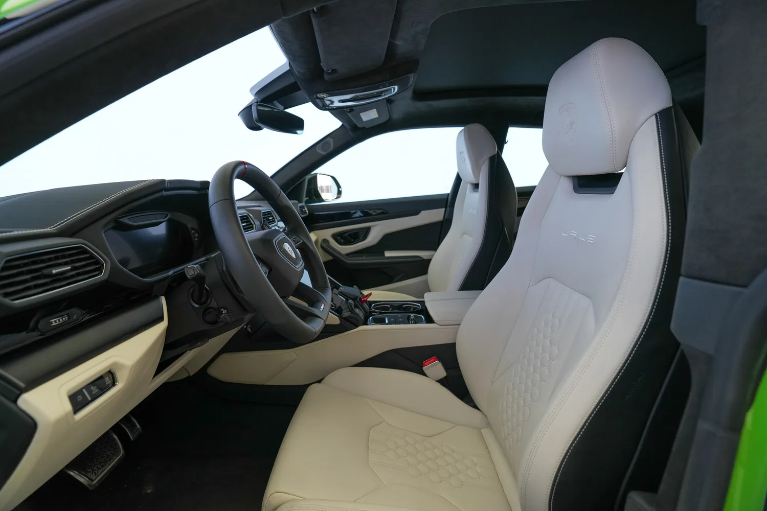 2024 Lamborghini Urus S, 6/19