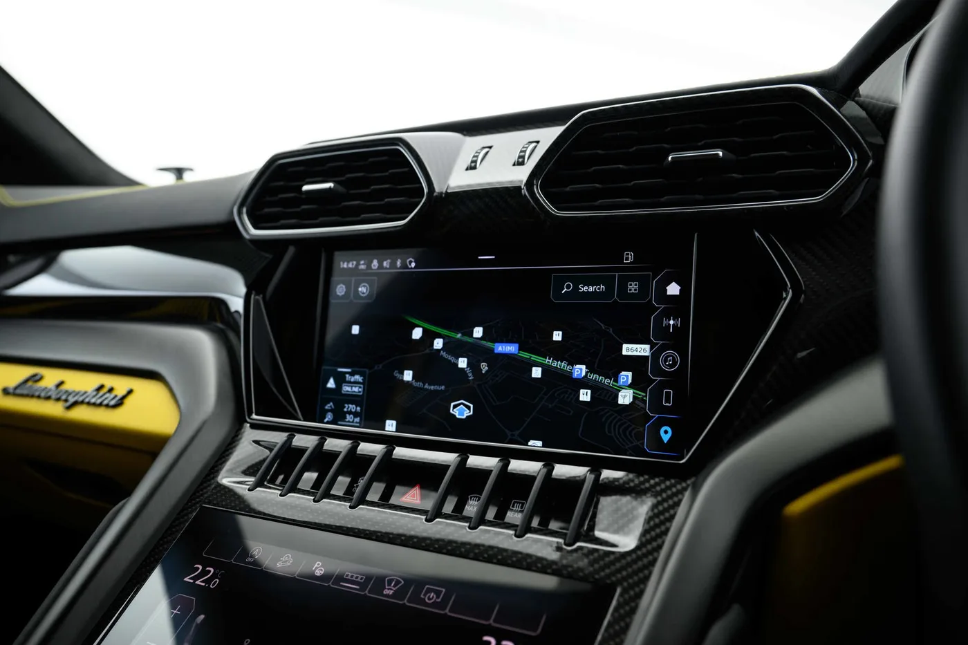 2024 Lamborghini Urus S angeboten von einer Vertragshändlergruppe in London, Vereinigtes Königreich, Foto 13 von 20