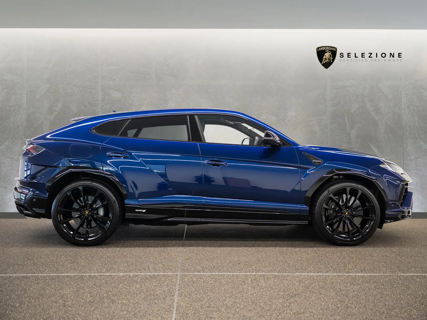 2024 Lamborghini Urus S angeboten von einer Vertragshändlergruppe in London, Vereinigtes Königreich, Foto 2 von 20