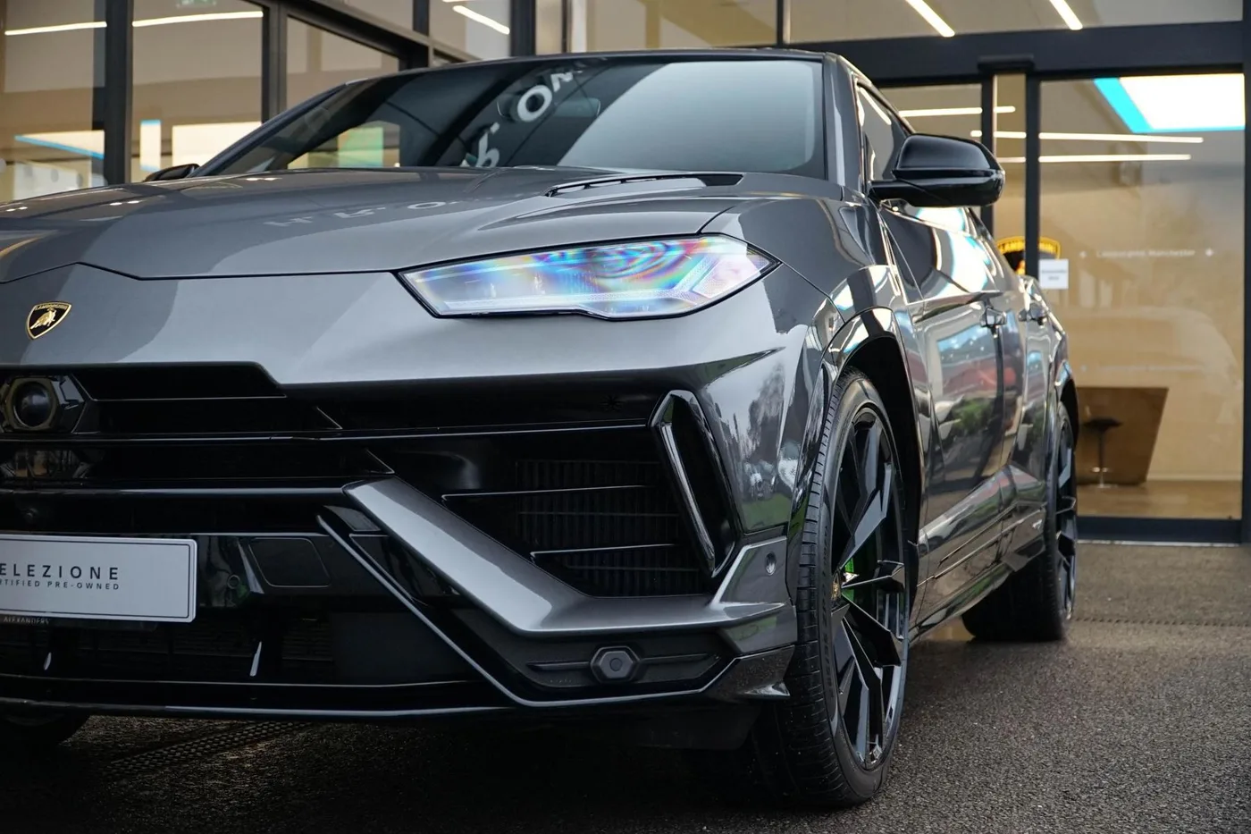 2024 Lamborghini Urus S angeboten von einer Vertragshändlergruppe in Manchester, Vereinigtes Königreich, Foto 19 von 20
