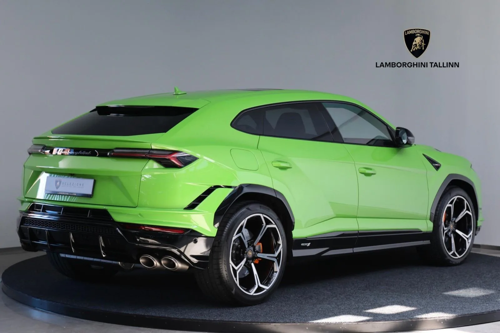 2024 Lamborghini Urus S, 2/21