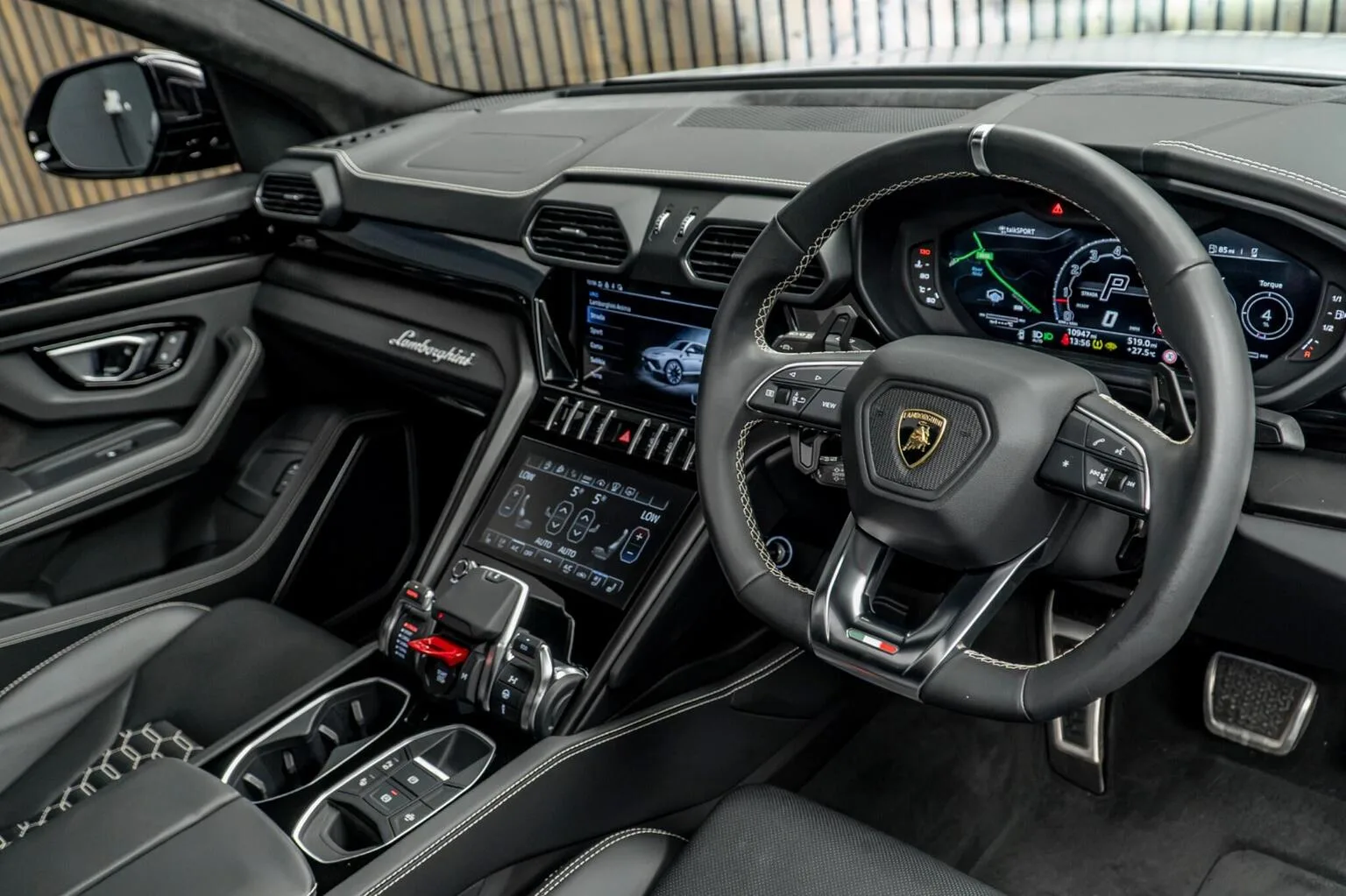 2024 Lamborghini Urus S, 22/30