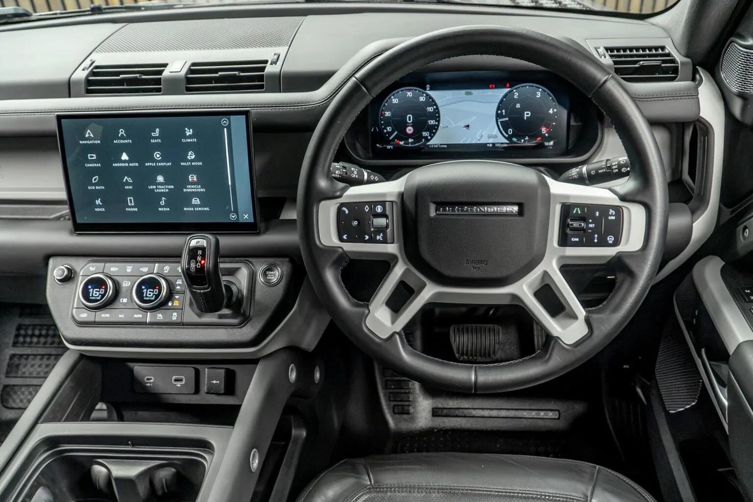2024 Land Rover Defender 110 D300 HSE, 25/30