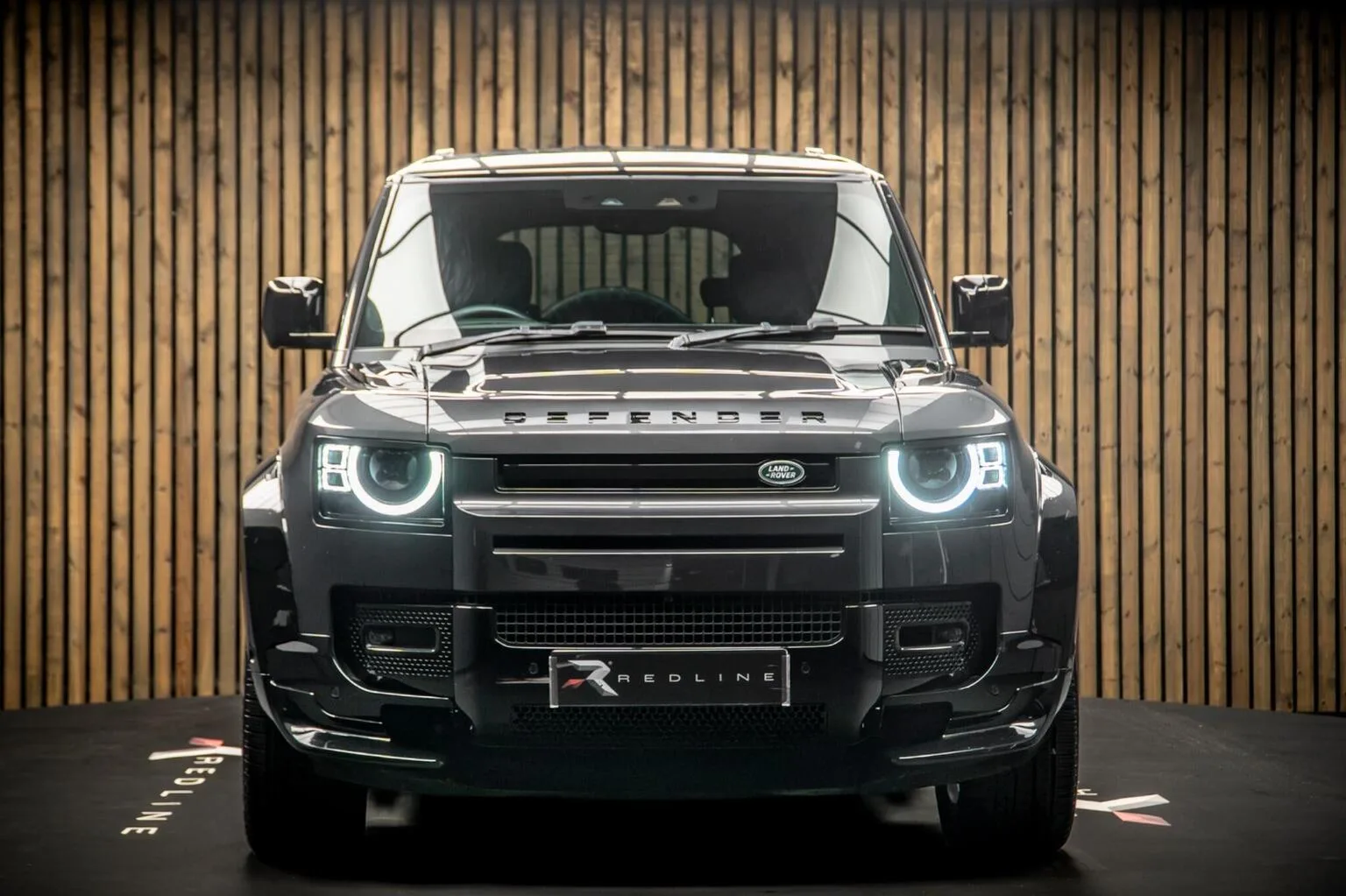 2024 Land Rover Defender 110 Hard Top D350 X-Dynamic HSE, 5/30