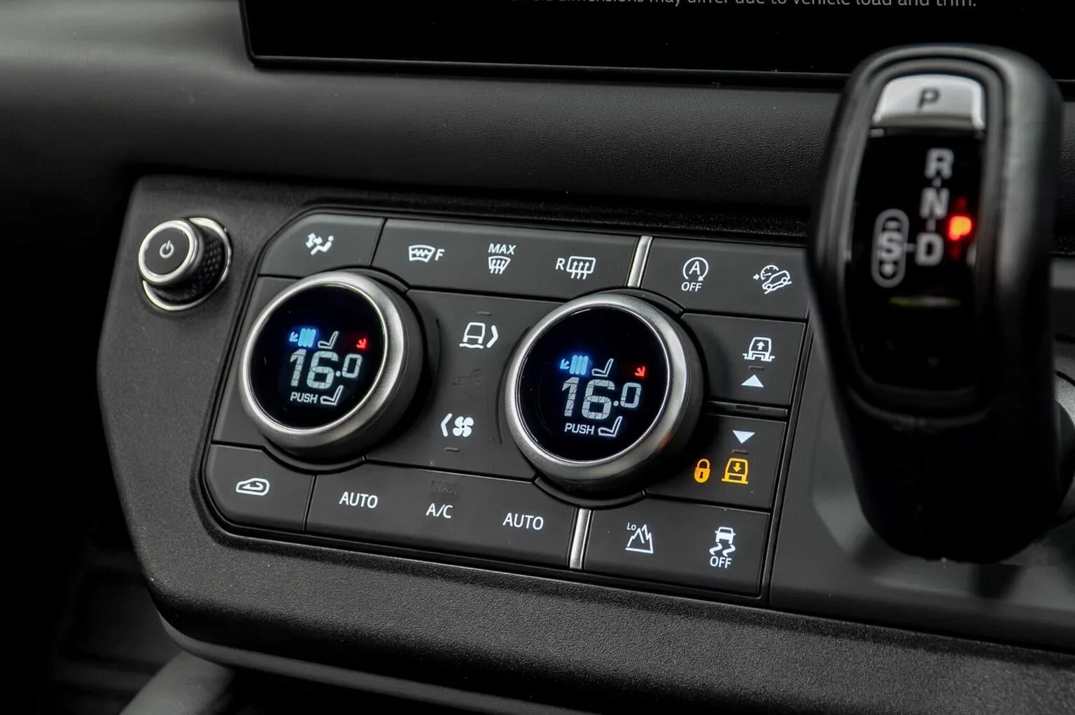 2024 Land Rover Defender 130 D300 X-Dynamic HSE, 26/30