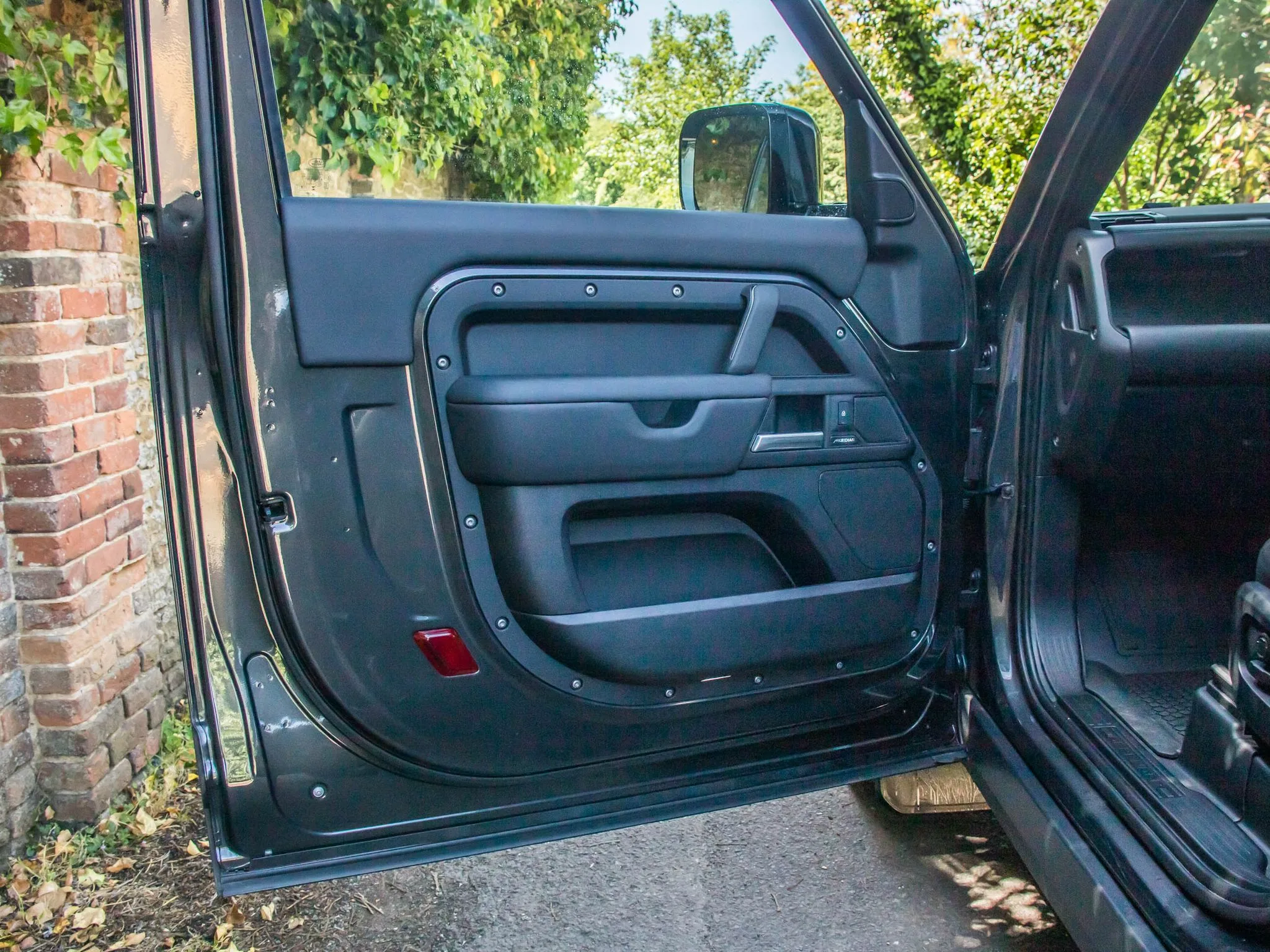 2024 Land Rover Defender 90 Hard Top D350 X-Dynamic HSE, 15/22