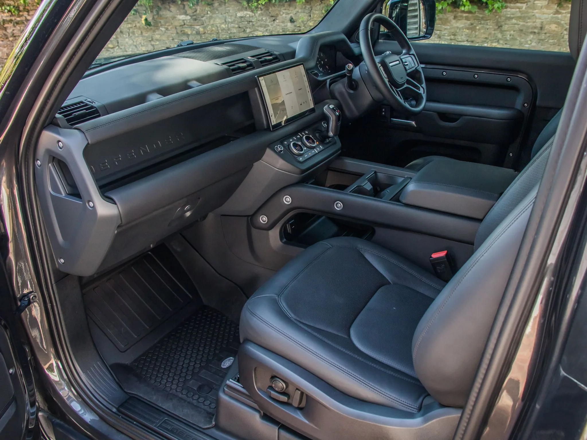 2024 Land Rover Defender 90 Hard Top D350 X-Dynamic HSE, 19/22