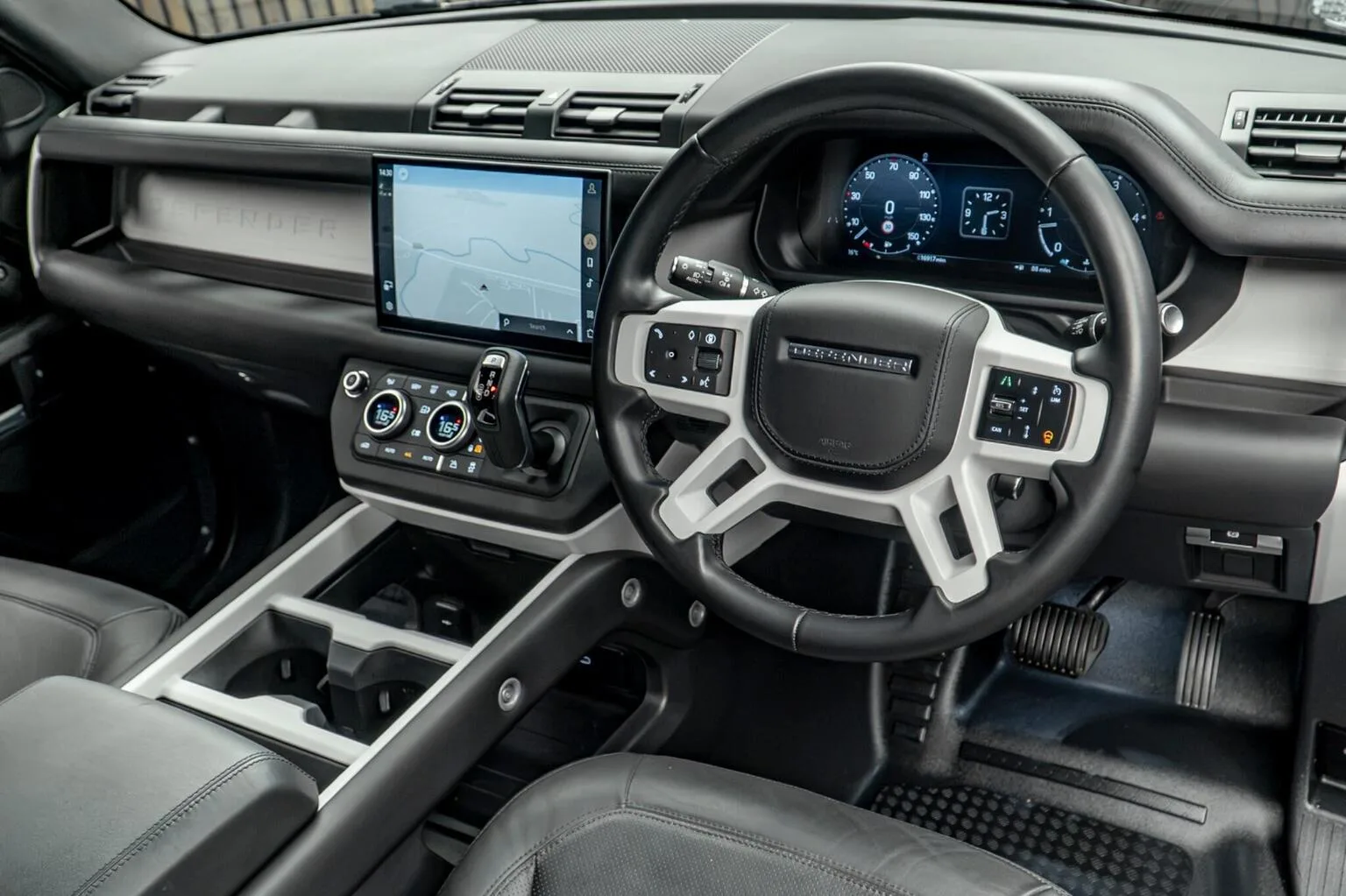 2024 Land Rover Defender 90 Hard Top D250 X-Dynamic HSE, 22/30