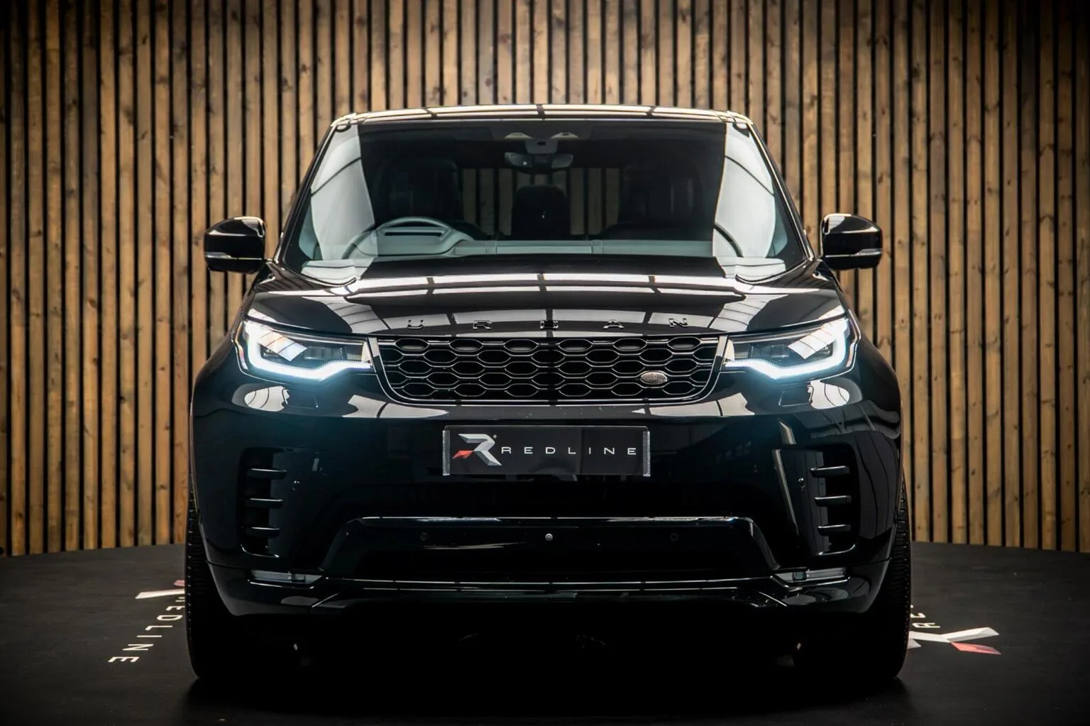 2024 Land Rover Discovery Metropolitan Edition D300, 5/30