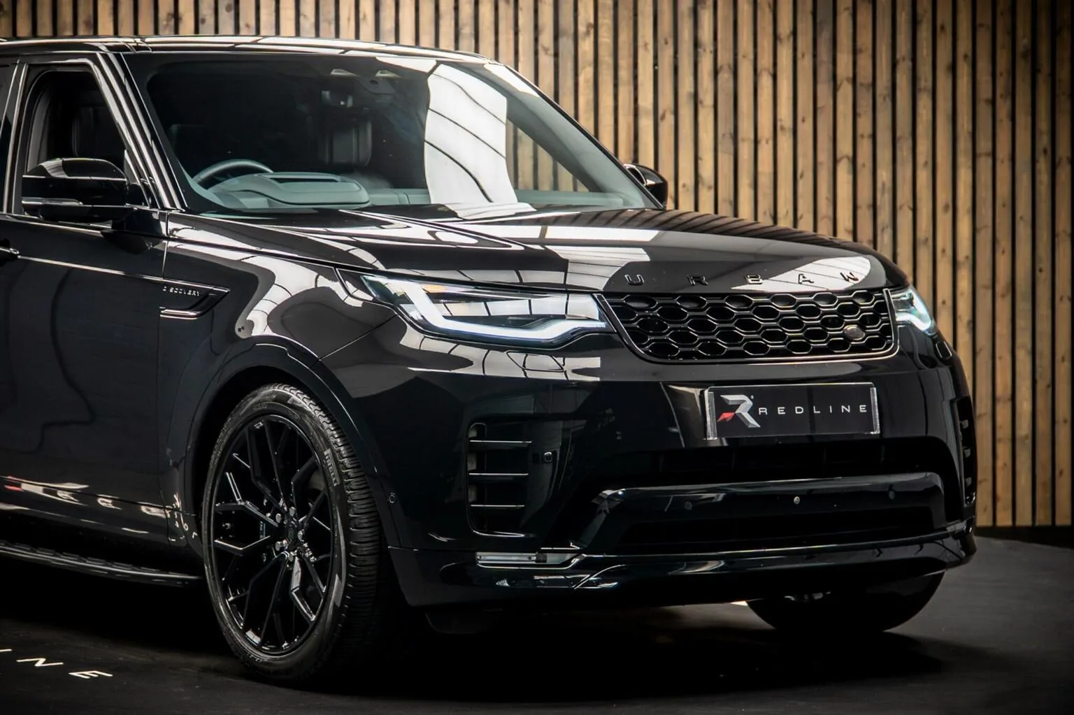 2024 Land Rover Discovery Metropolitan Edition D300, 11/30