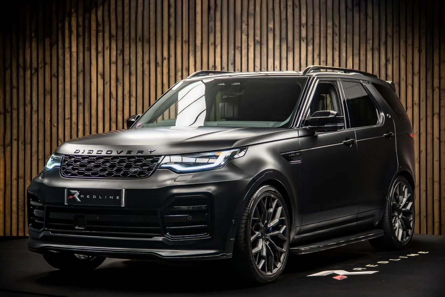 2024 Land Rover Discovery D350 Dynamic HSE angeboten von einem Fachhändler in Knaresborough, Vereinigtes Königreich, Hauptfoto