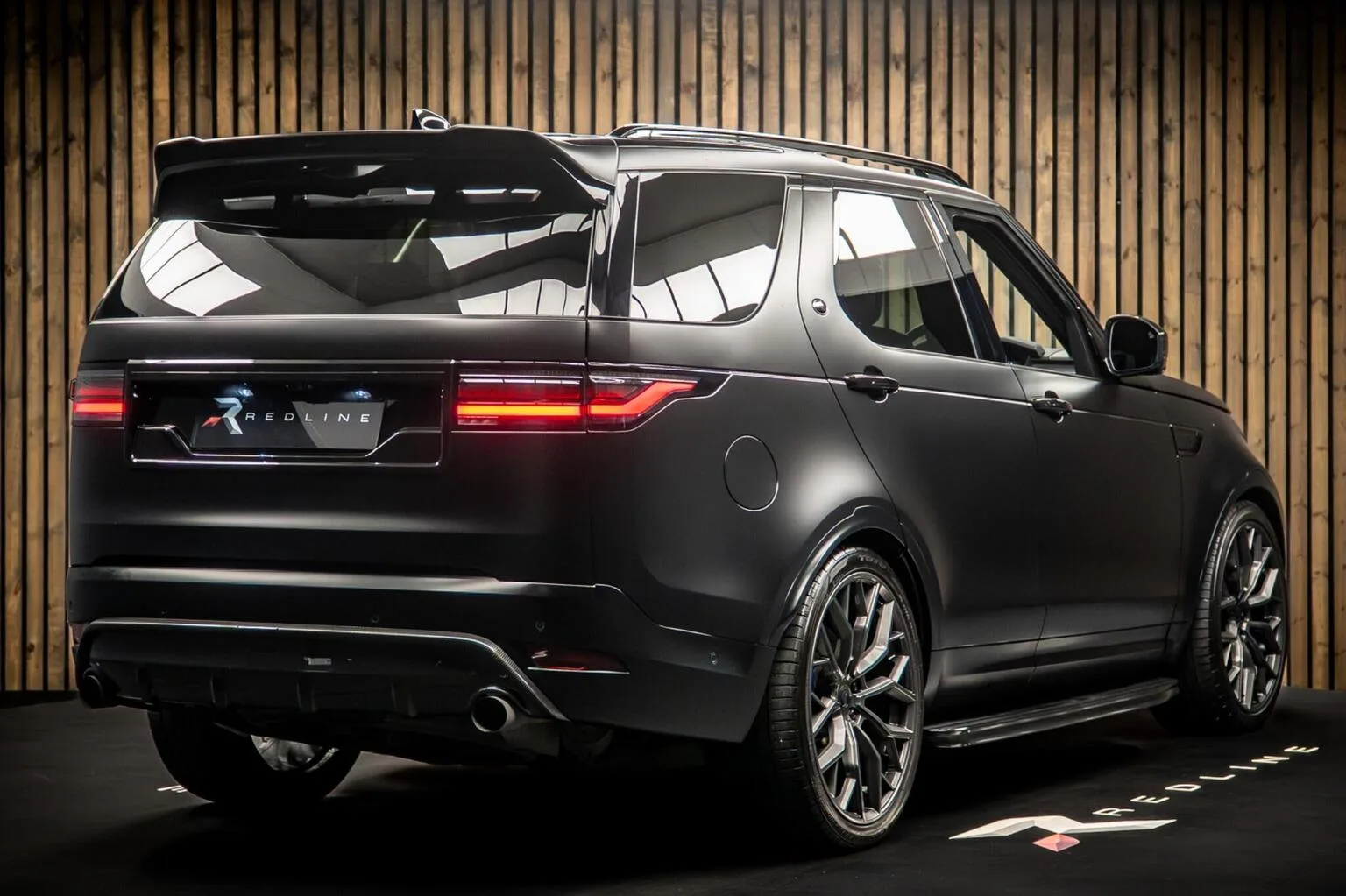 2024 Land Rover Discovery D350 Dynamic HSE, 4/30