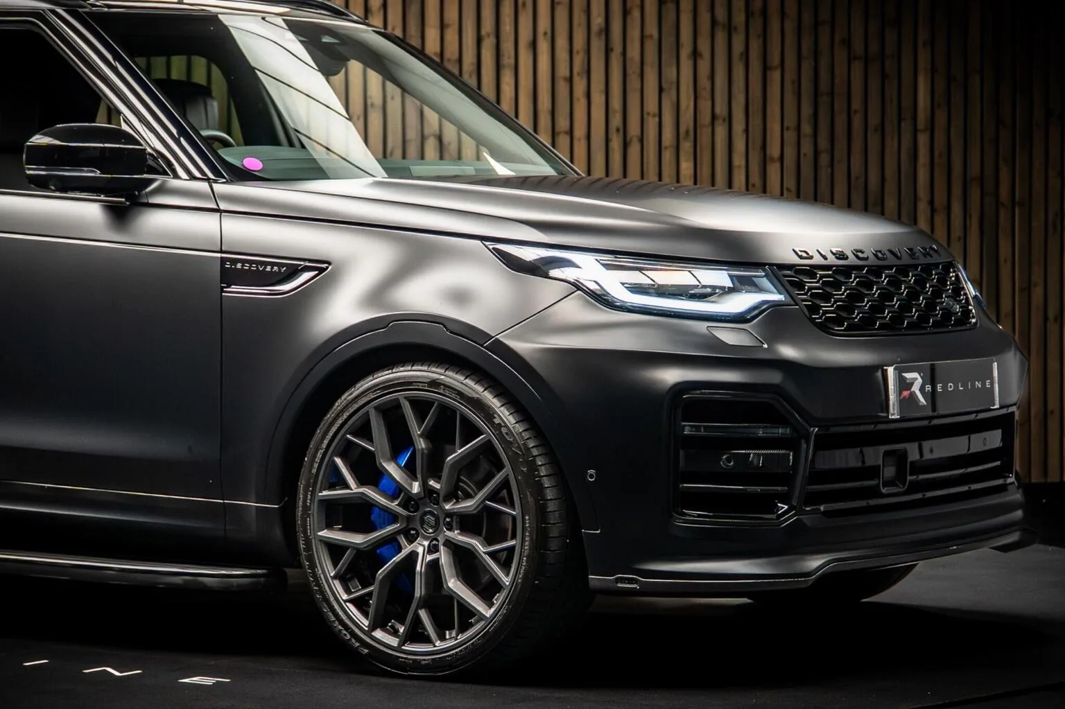 2024 Land Rover Discovery D350 Dynamic HSE, 9/30