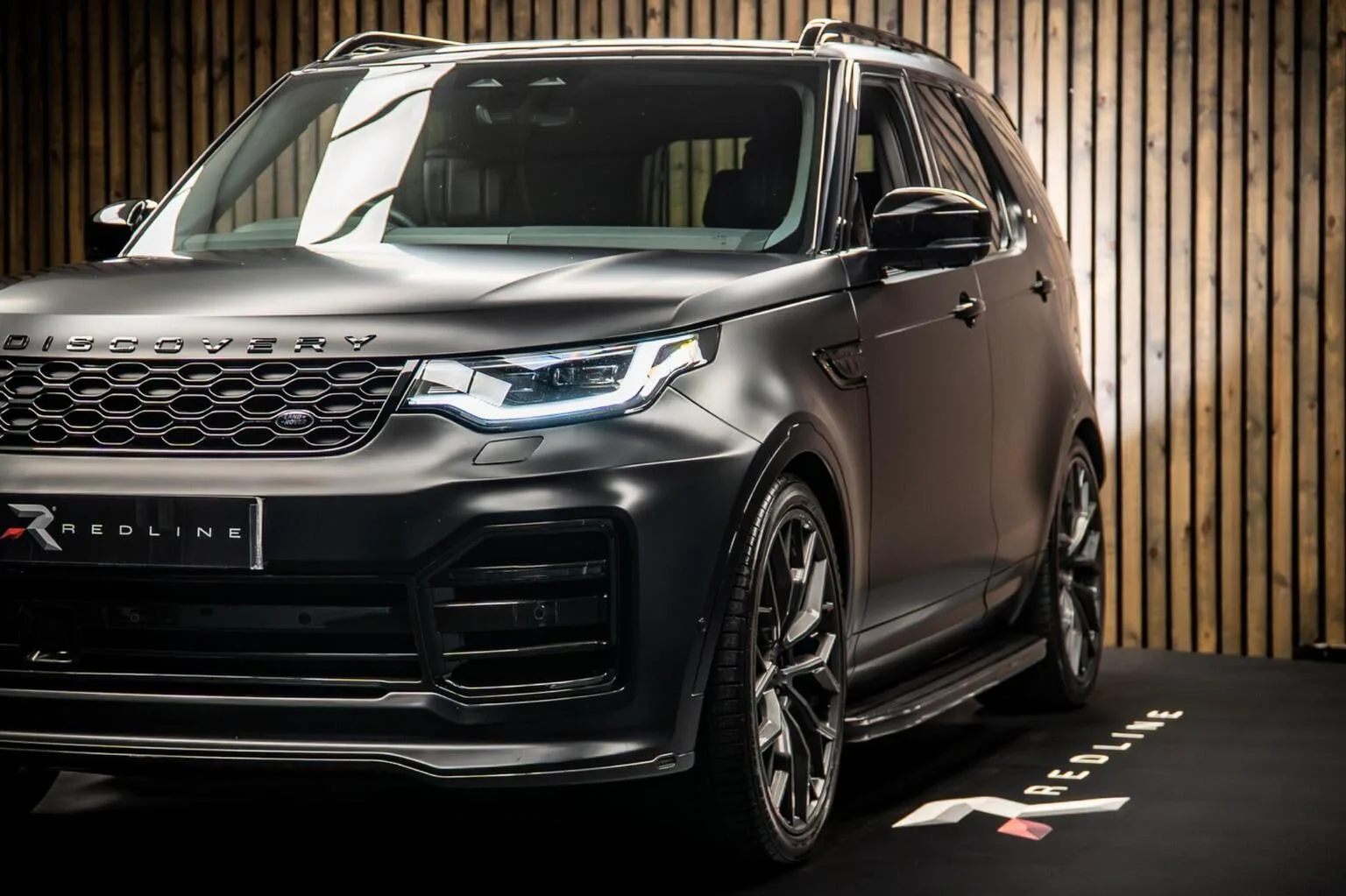 2024 Land Rover Discovery D350 Dynamic HSE, 12/30