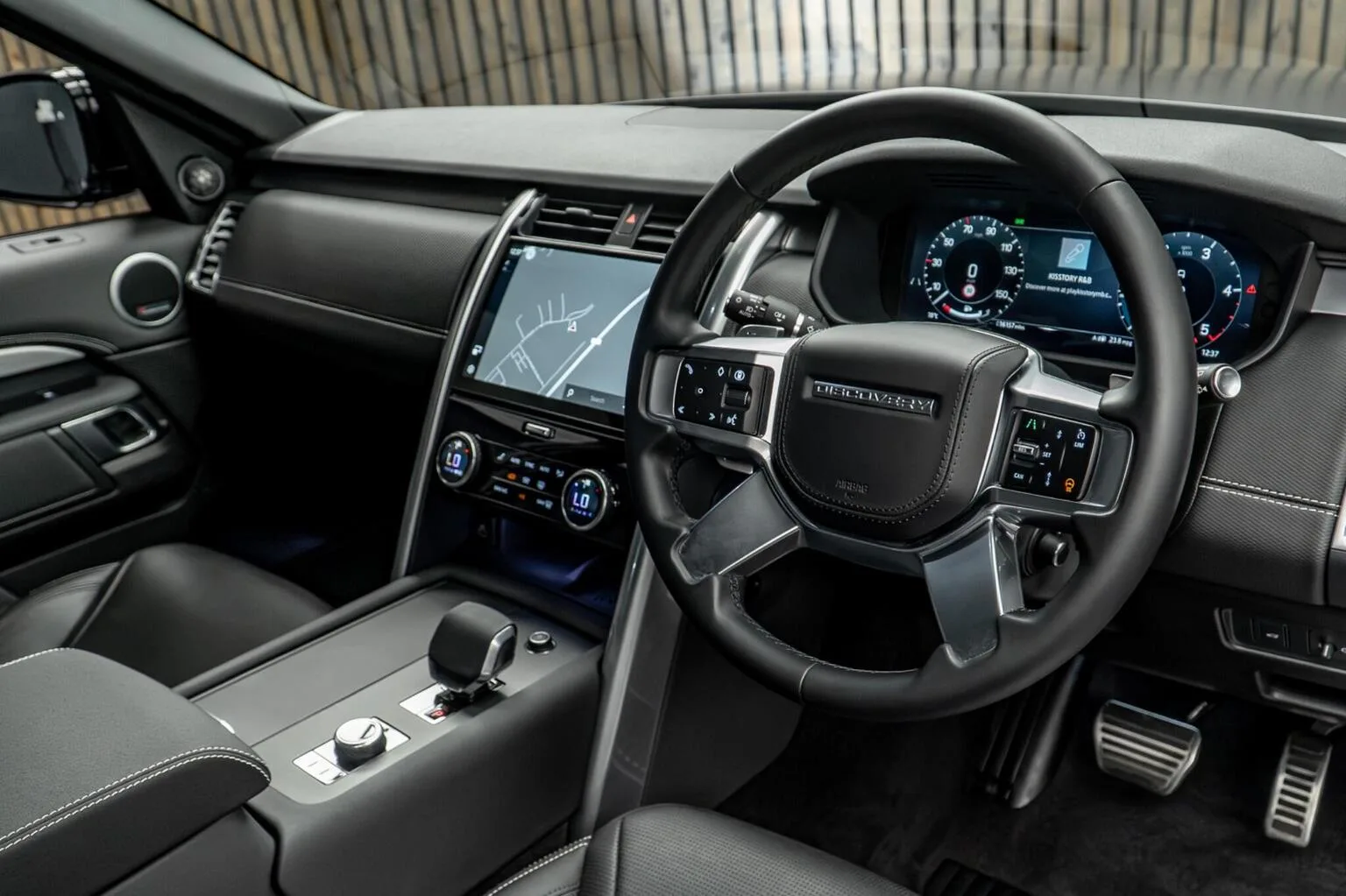 2024 Land Rover Discovery D350 Dynamic HSE, 22/30