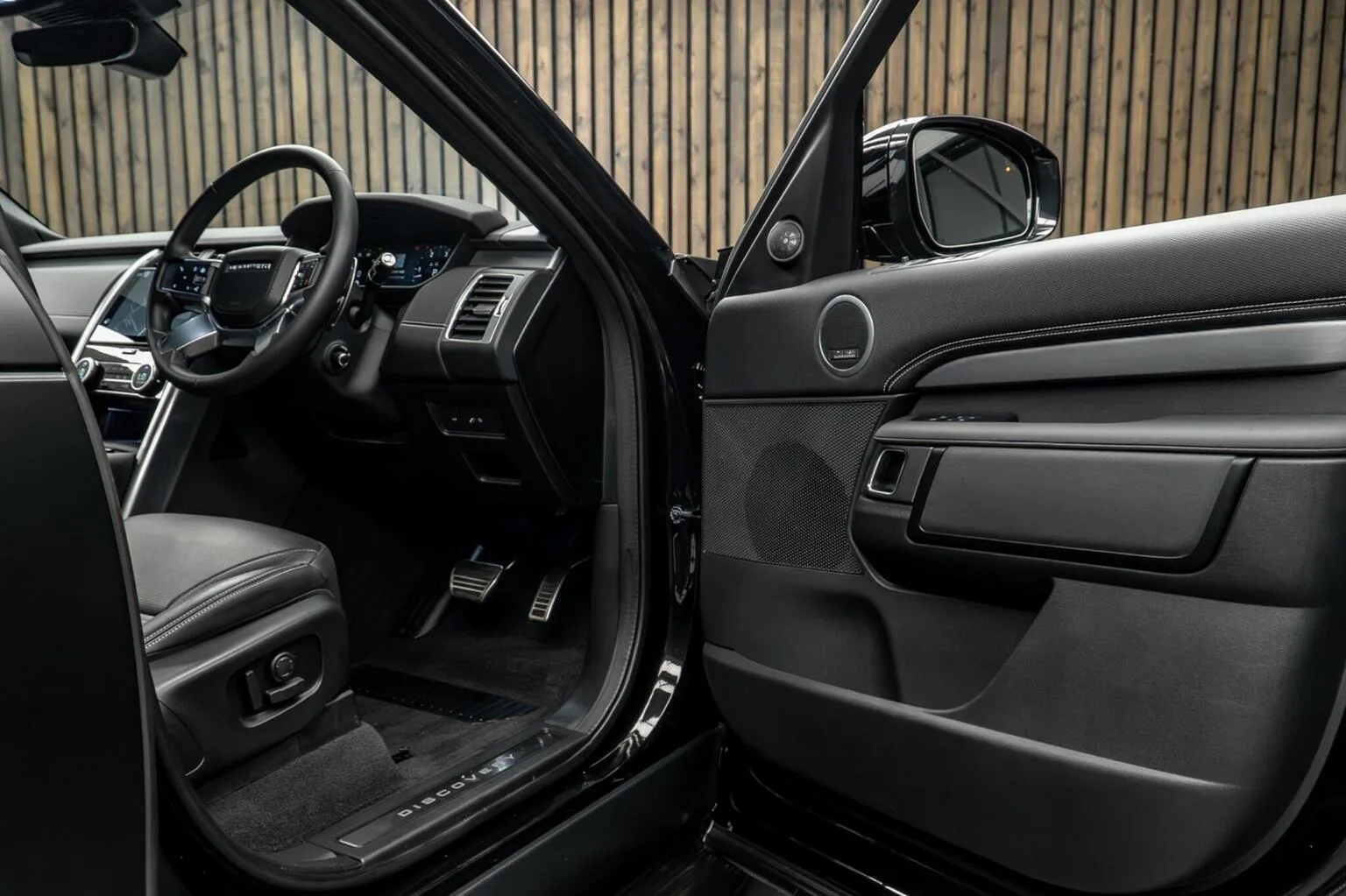 2024 Land Rover Discovery D350 Dynamic HSE, 30/30