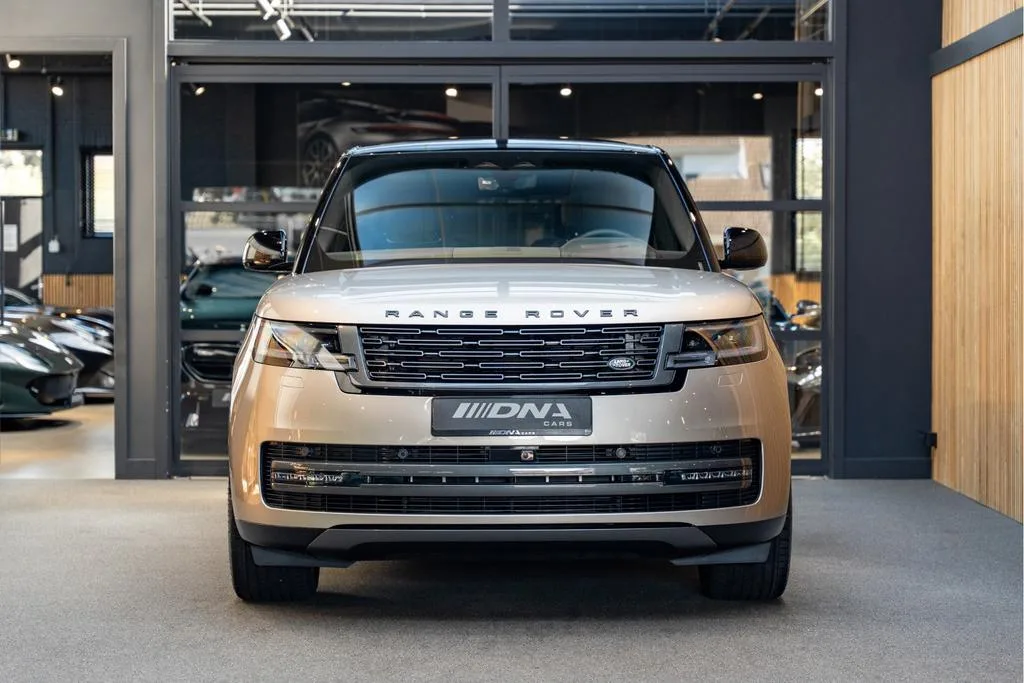 2024 Land Rover Range Rover P460e Autobiography, 7/30