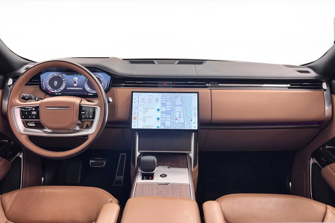 2024 Land Rover Range Rover P400, HSE offered by a specialist dealer in Dubai, United Arab Emirates, photo 10 of 10