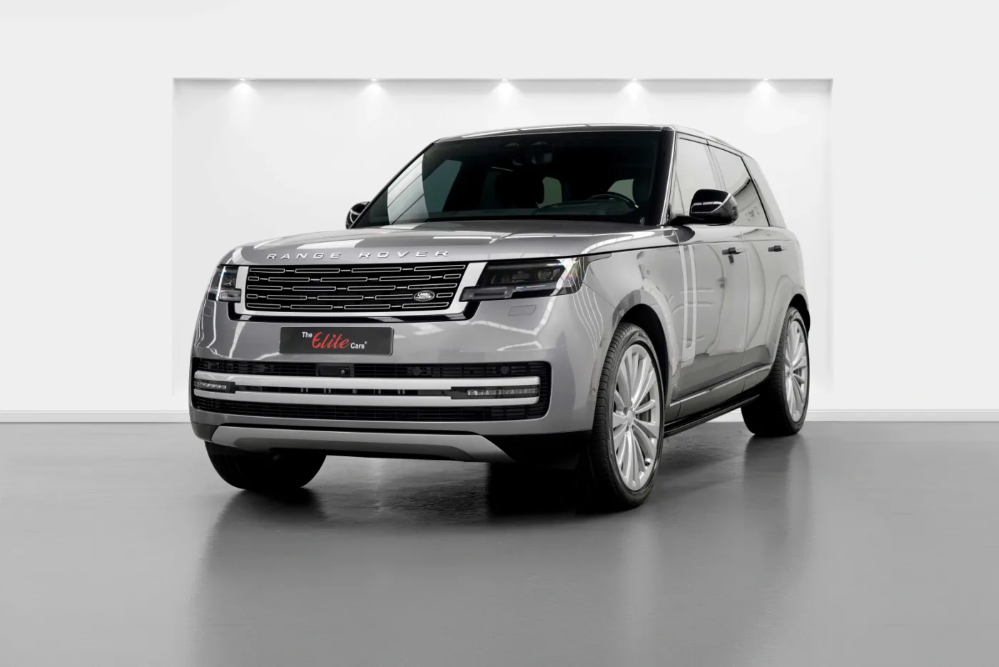 2024 Land Rover Range Rover P530, Autobiography proposée par un concessionnaire spécialisé à Dubai, Émirats arabes unis, photo 8 sur 10