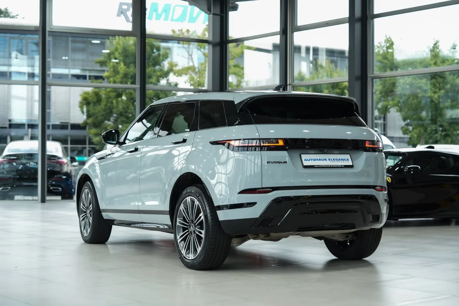 2024 Land Rover Range Rover Evoque Dynamic SE, 8/26